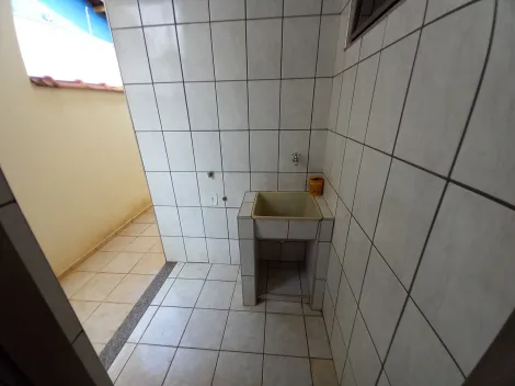 Alugar Casa / Padrão em Ribeirão Preto R$ 3.000,00 - Foto 17