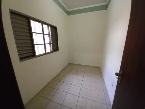 Alugar Casa / Padrão em Ribeirão Preto R$ 3.000,00 - Foto 12