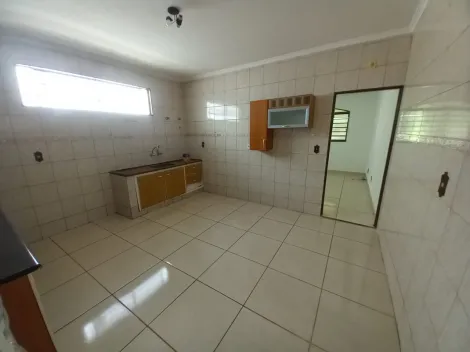Alugar Casa / Padrão em Ribeirão Preto R$ 1.900,00 - Foto 8