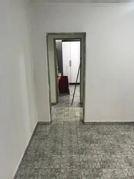 Comprar Casa / Padrão em Ribeirão Preto R$ 180.000,00 - Foto 2