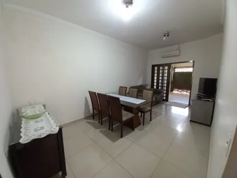 Alugar Casa / Padrão em Ribeirão Preto R$ 1.800,00 - Foto 6