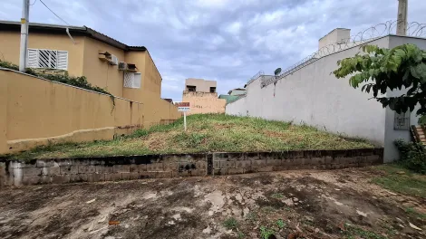 Comprar Terreno / Padrão em Ribeirão Preto R$ 300.000,00 - Foto 3