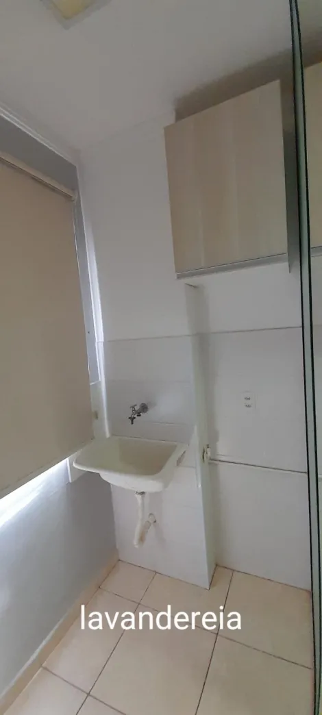 Alugar Apartamento / Padrão em Ribeirão Preto R$ 1.300,00 - Foto 11