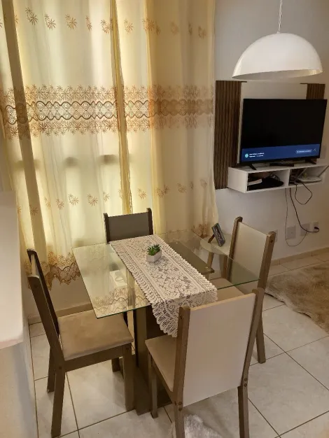 Alugar Apartamento / Padrão em Ribeirão Preto R$ 650,00 - Foto 2