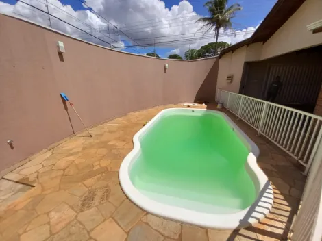 Alugar Casa / Padrão em Ribeirão Preto R$ 2.500,00 - Foto 9