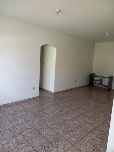 Alugar Apartamento / Padrão em Ribeirão Preto R$ 1.600,00 - Foto 2