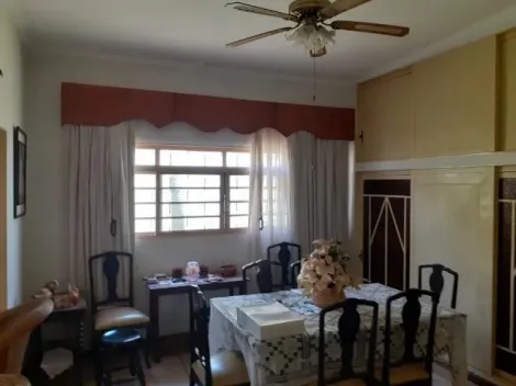 Casa / Padrão em Cravinhos , Comprar por R$532.000,00