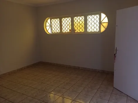 Casa / Padrão em Sertãozinho , Comprar por R$380.000,00