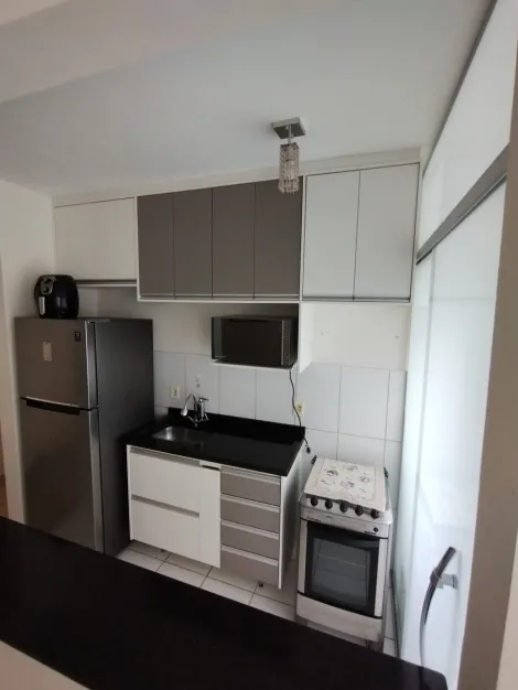 Alugar Apartamento / Padrão em Ribeirão Preto R$ 1.000,00 - Foto 4