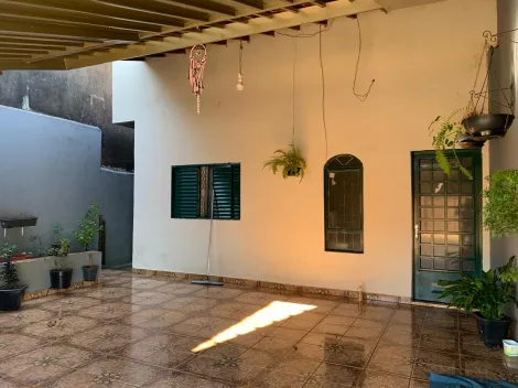 Casa / Padrão em Ribeirão Preto , Comprar por R$290.000,00