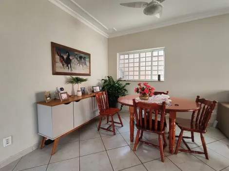 Alugar Casa / Padrão em Ribeirão Preto R$ 2.800,00 - Foto 6