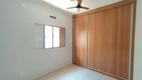 Comprar Casas / Padrão em Ribeirão Preto R$ 390.000,00 - Foto 2