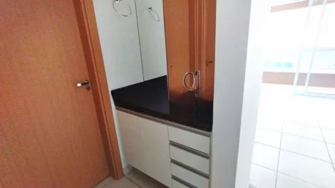 Alugar Apartamento / Padrão em Ribeirão Preto R$ 1.800,00 - Foto 4