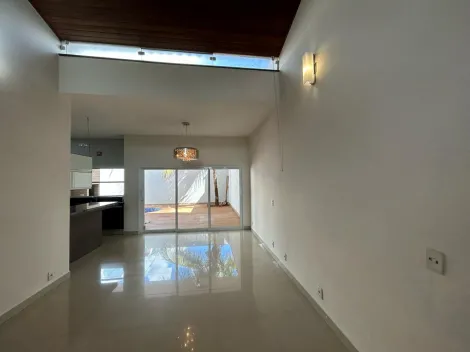 Casa condomínio / Padrão em Bonfim Paulista , Comprar por R$870.000,00