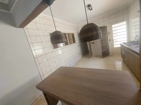 Casa / Padrão em Ribeirão Preto Alugar por R$0,00