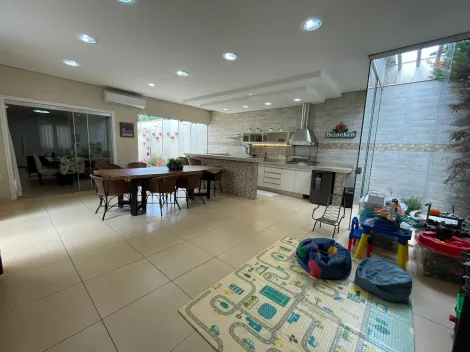 Casa condomínio / Padrão em Ribeirão Preto , Comprar por R$850.000,00