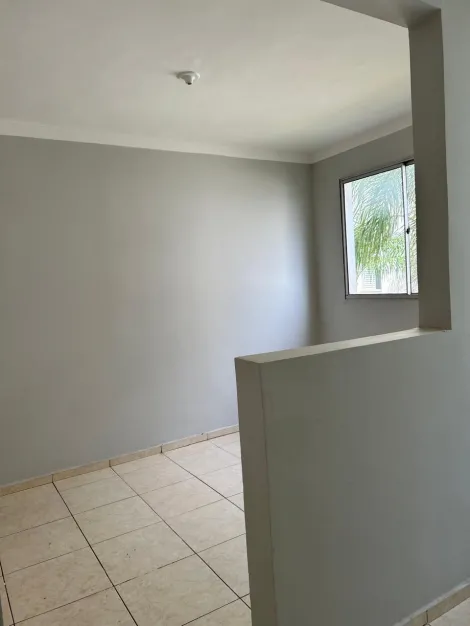 Comprar Apartamentos / Padrão em Ribeirão Preto R$ 125.000,00 - Foto 2