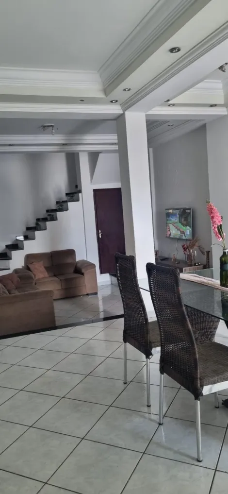 Casa / Padrão em Ribeirão Preto , Comprar por R$477.000,00