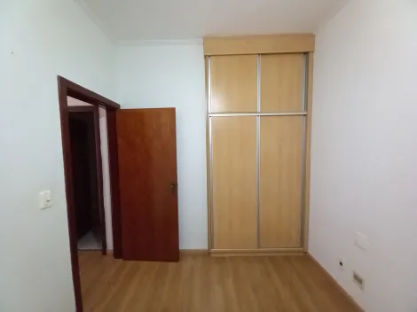 Alugar Apartamento / Padrão em Ribeirão Preto R$ 1.200,00 - Foto 10