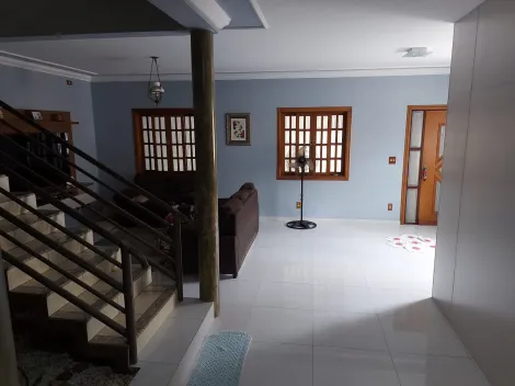 Comprar Casa / Padrão em Ribeirão Preto R$ 700.000,00 - Foto 1