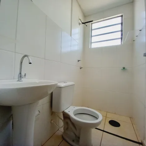 Alugar Apartamento / Padrão em Ribeirão Preto R$ 1.000,00 - Foto 12