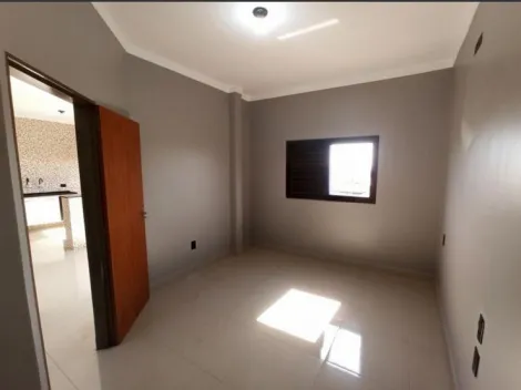 Alugar Casa / Padrão em Ribeirão Preto R$ 1.100,00 - Foto 10
