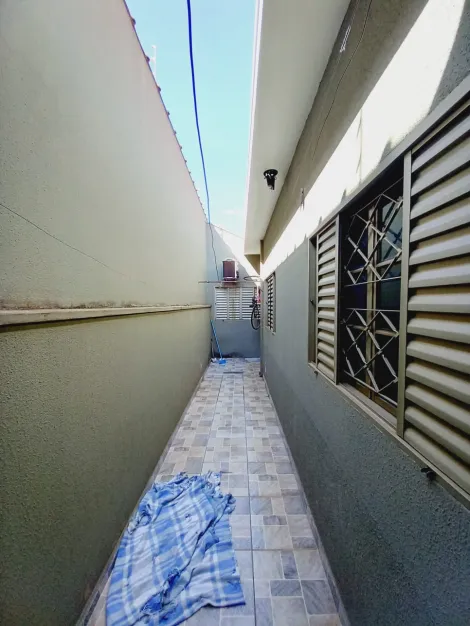 Alugar Casas / Padrão em Ribeirão Preto R$ 1.900,00 - Foto 27