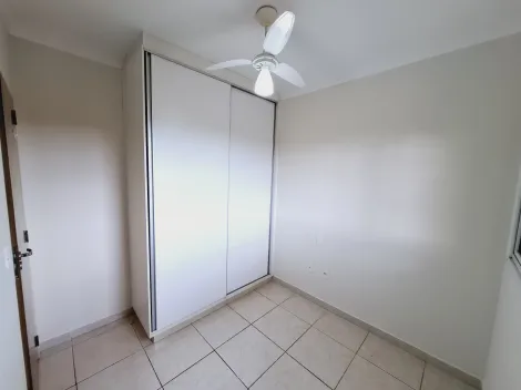 Alugar Apartamento / Padrão em Ribeirão Preto R$ 1.500,00 - Foto 11