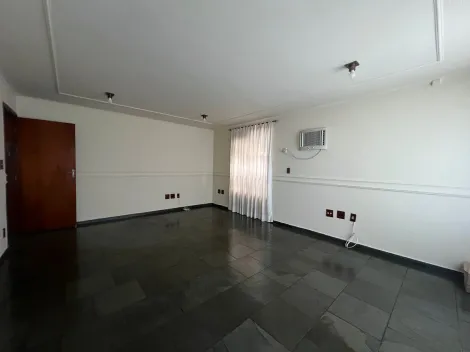 Alugar Casa / Padrão em Ribeirão Preto R$ 2.800,00 - Foto 12