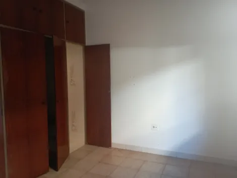 Alugar Casa / Padrão em Ribeirão Preto R$ 3.000,00 - Foto 18