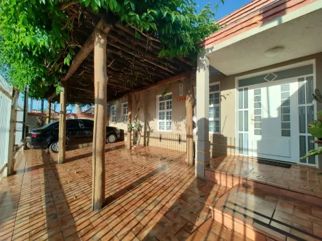 Casa / Padrão em Ribeirão Preto , Comprar por R$820.000,00