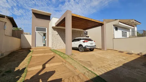 Casa / Padrão em Ribeirão Preto , Comprar por R$769.000,00