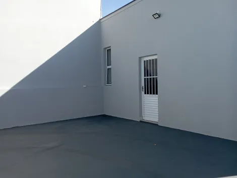 Alugar Casa / Padrão em Ribeirão Preto R$ 2.300,00 - Foto 1