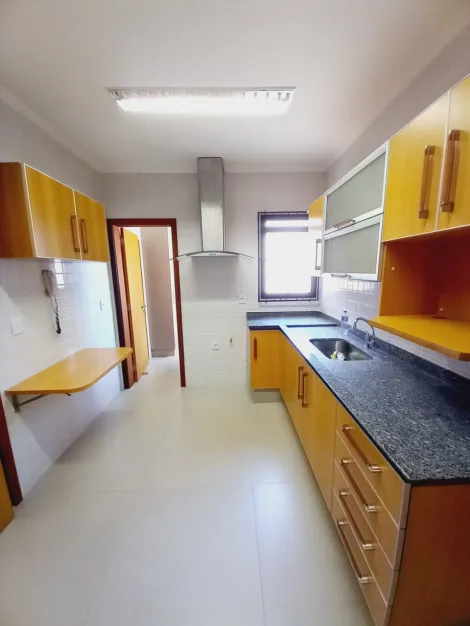 Alugar Apartamentos / Padrão em Ribeirão Preto R$ 3.700,00 - Foto 12