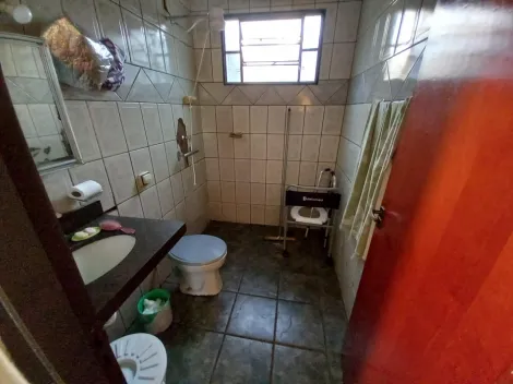 Alugar Casa / Padrão em Ribeirão Preto R$ 1.100,00 - Foto 5