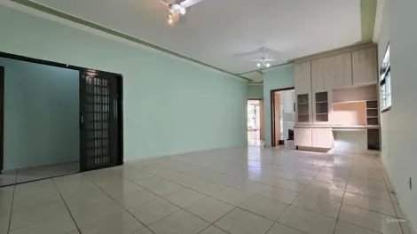 Comprar Casa / Padrão em Ribeirão Preto R$ 440.000,00 - Foto 2