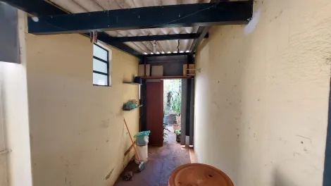 Alugar Casas / Padrão em Ribeirão Preto R$ 1.300,00 - Foto 18