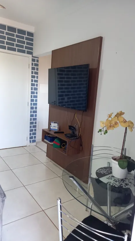 Comprar Apartamento / Padrão em Ribeirão Preto R$ 200.000,00 - Foto 2