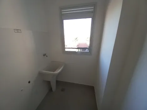 Alugar Apartamento / Padrão em Ribeirão Preto R$ 2.000,00 - Foto 4