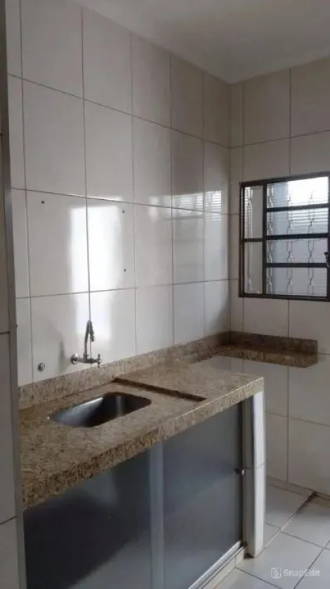 Alugar Casa / Padrão em Ribeirão Preto R$ 2.500,00 - Foto 3