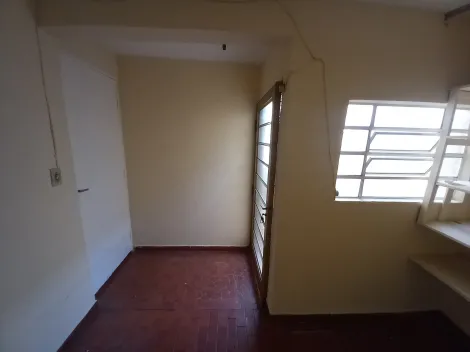 Alugar Casa / Padrão em Ribeirão Preto R$ 1.800,00 - Foto 15