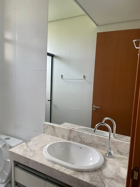 Alugar Apartamento / Padrão em Ribeirão Preto R$ 2.500,00 - Foto 5