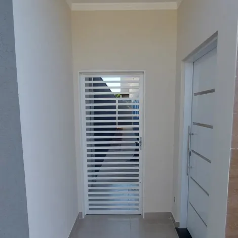 Casa / Padrão em Ribeirão Preto Alugar por R$0,00