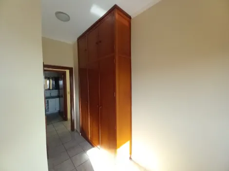 Alugar Apartamento / Padrão em Ribeirão Preto R$ 1.500,00 - Foto 5