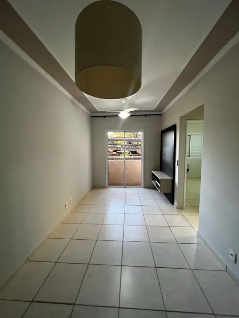 Alugar Apartamento / Padrão em Ribeirão Preto R$ 1.200,00 - Foto 2