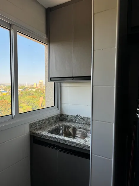 Alugar Apartamento / Padrão em Ribeirão Preto R$ 3.000,00 - Foto 11