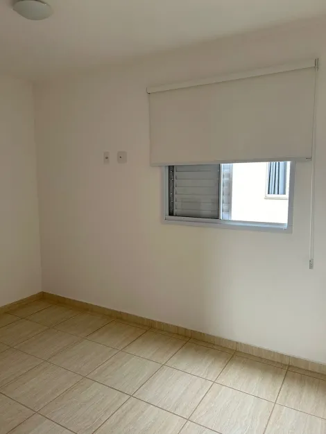 Alugar Apartamento / Padrão em Bonfim Paulista R$ 1.100,00 - Foto 3