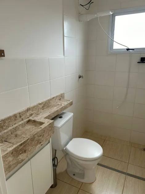 Alugar Apartamento / Padrão em Bonfim Paulista R$ 1.100,00 - Foto 12