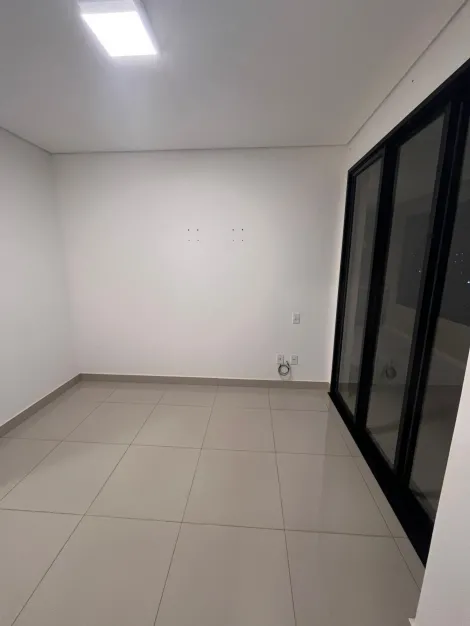 Alugar Apartamento / Padrão em Ribeirão Preto R$ 3.350,00 - Foto 2