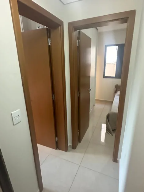 Alugar Apartamento / Padrão em Ribeirão Preto R$ 2.000,00 - Foto 8